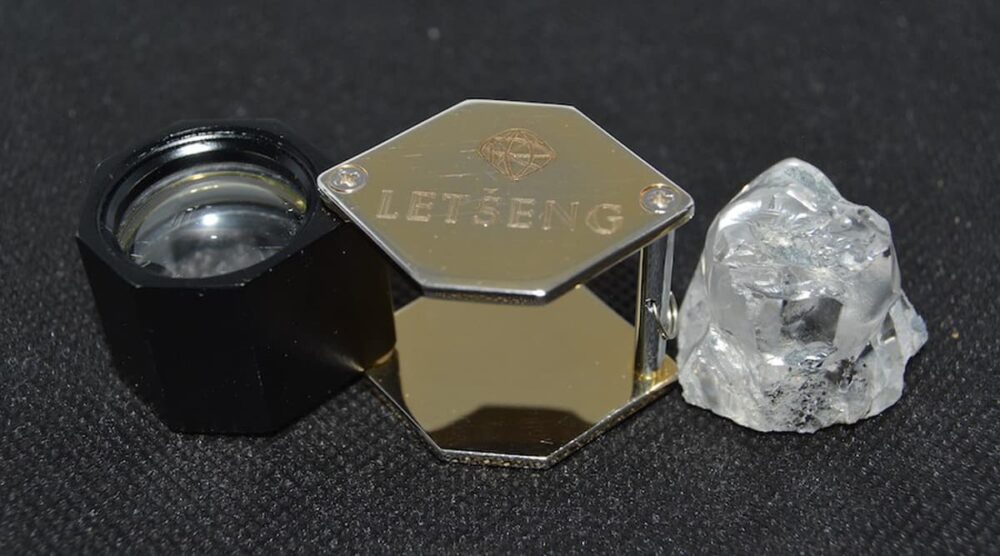 Diamants Bruts Naturels Non Taillés – Lot De +100 Carats – 200 Par Carat – Neuf Sans Emballage