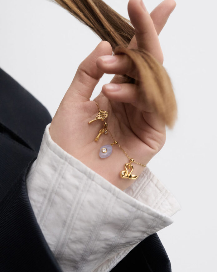 Los-nuevos-charms-de-PDPAOLA,-una-oda-a-la-autoexpresión