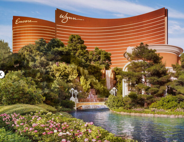 COUTURE-y-Time-to-Watches-sellan-una-alianza-para-llevar-la-alta-relojería-a-Las-Vegas2