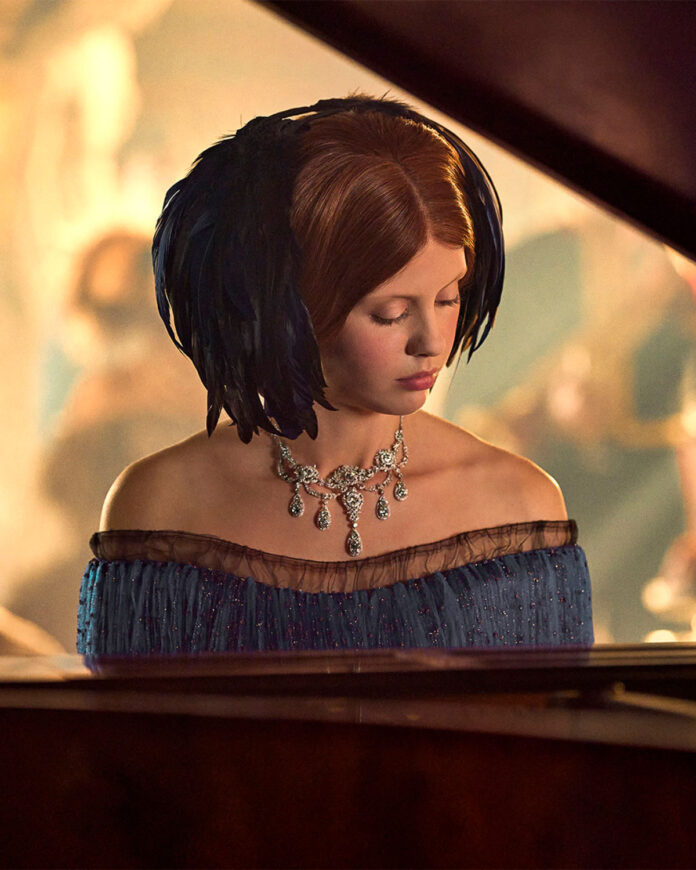 LVMH-firma-su-primera-alianza-de-joyería-con-Netflix