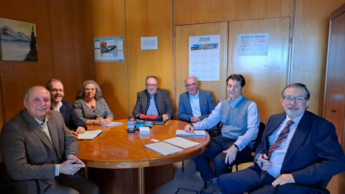 El-sector-joyero-se-reúne-con-el-Ministerio-de-Industria-y-Turismo-para-promover-la-reforma-de-la-Ley-de-Metales-Preciosos-