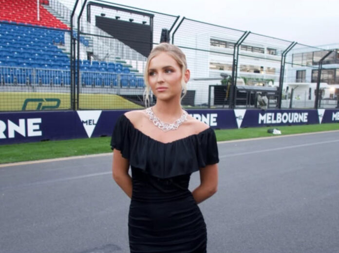 El-collar-de-mil-diamantes-que-se-ha-hecho-viral-este-fin-de-semana3