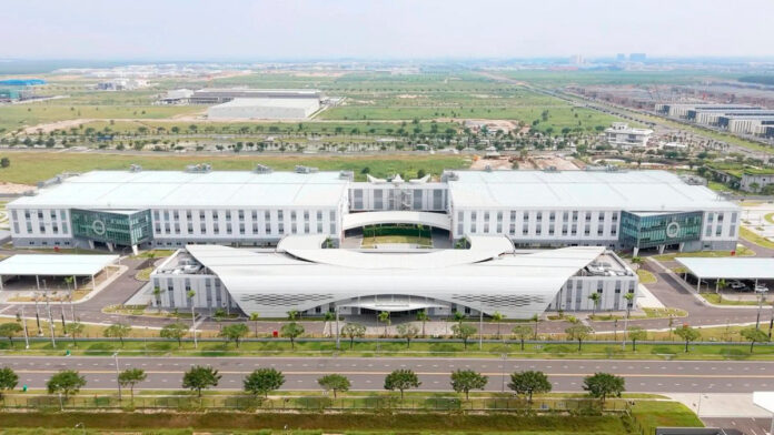 Pandora-abre-en-Vietnam-su-mayor-fábrica-de-joyería-y-eleva-un-50%-su-capacidad-productiva